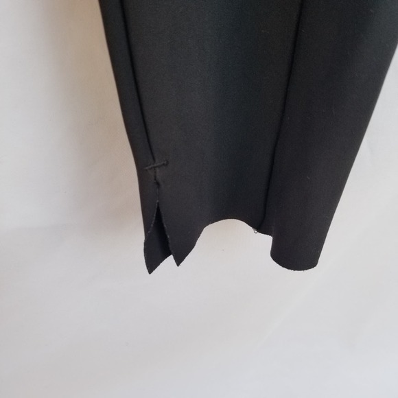 ATHLETA Women's Stellar Tight in Black size Extra Small style 870815 - Picture 6 of 14